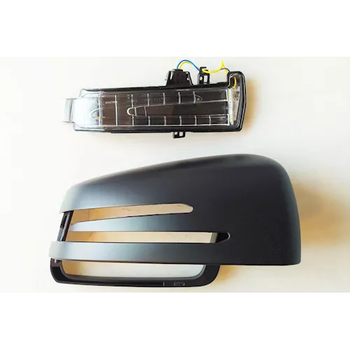Kapak Mrc C Seri W204 W212 W221 2009 Sinyalli Sağ